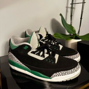 Jordan 3 Pine Green